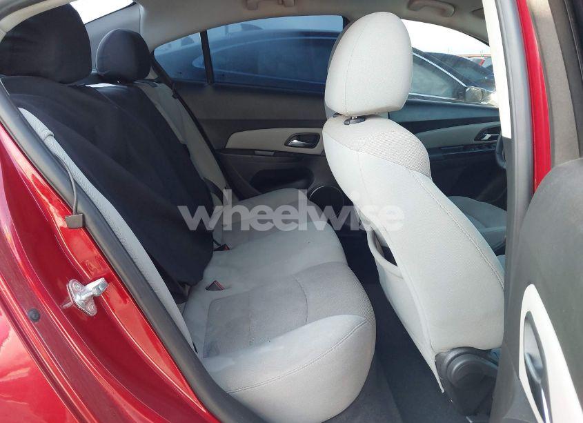 Photo 8 of 2012 Chevrolet Cruze LT (VIN 1G1PE5SC2C7102313)