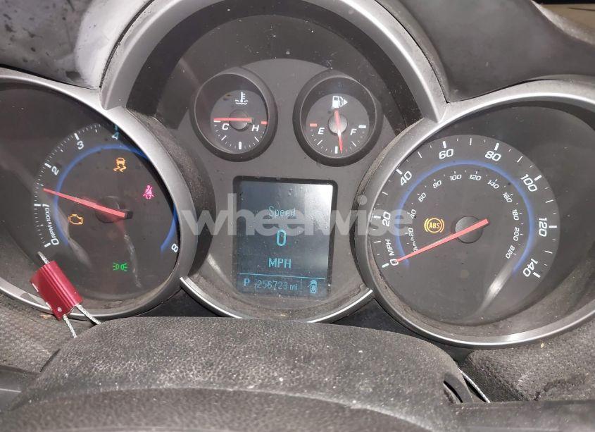 Photo 7 of 2012 Chevrolet Cruze LT (VIN 1G1PE5SC3C7294244)
