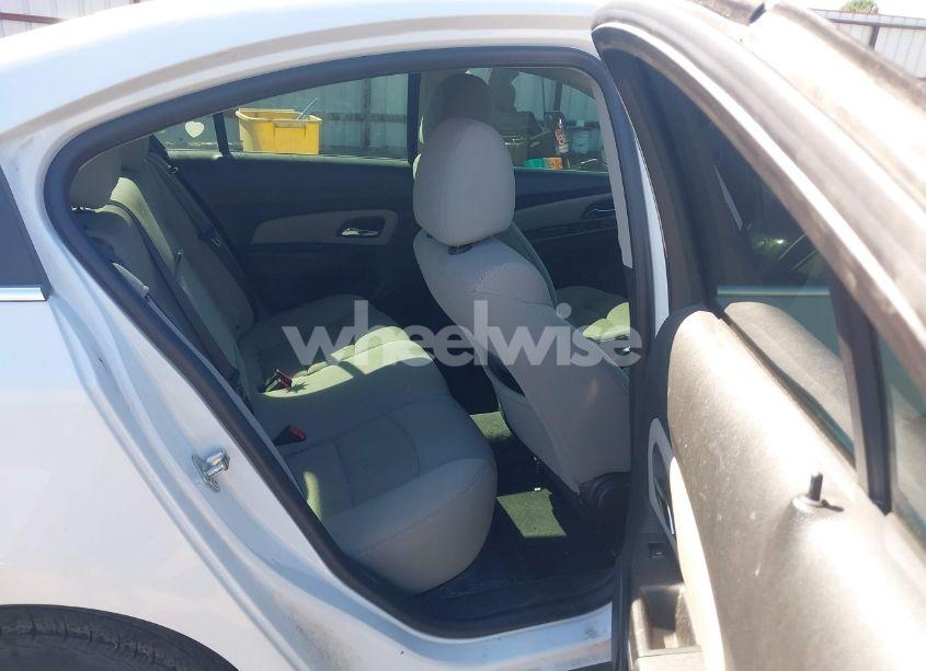 Photo 8 of 2012 Chevrolet Cruze LT (VIN 1G1PE5SC3C7345032)