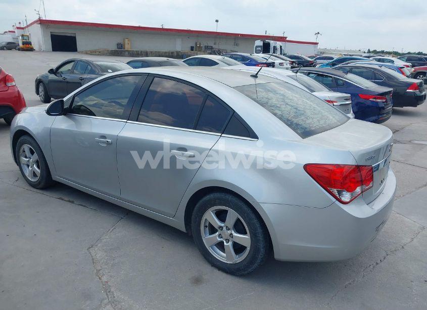 Photo 3 of 2012 Chevrolet Cruze LT (VIN 1G1PE5SC4C7105195)