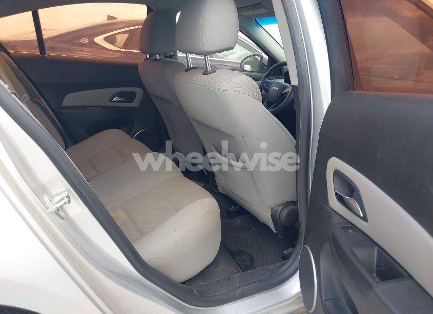 Photo 8 of 2012 Chevrolet Cruze LT (VIN 1G1PE5SC4C7105195)