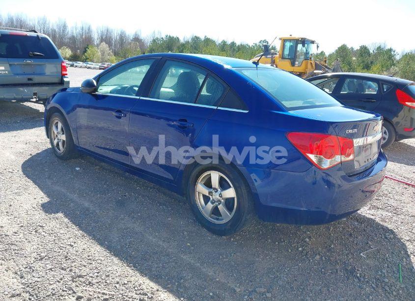 Photo 3 of 2012 Chevrolet Cruze LT (VIN 1G1PE5SC4C7162562)