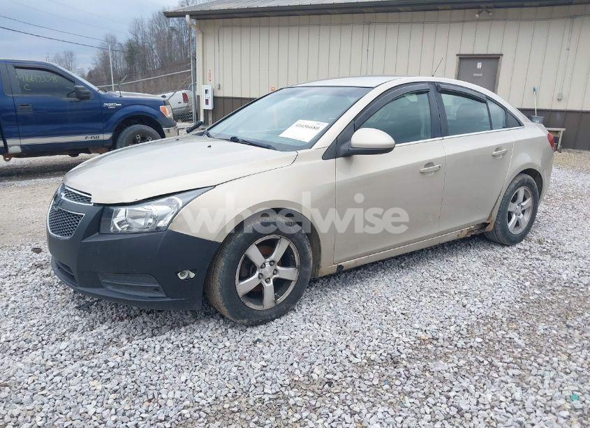 Photo 2 of 2012 Chevrolet Cruze LT (VIN 1G1PE5SC5C7236281)