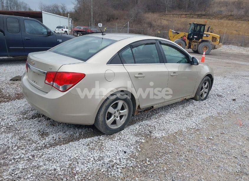 Photo 4 of 2012 Chevrolet Cruze LT (VIN 1G1PE5SC5C7236281)