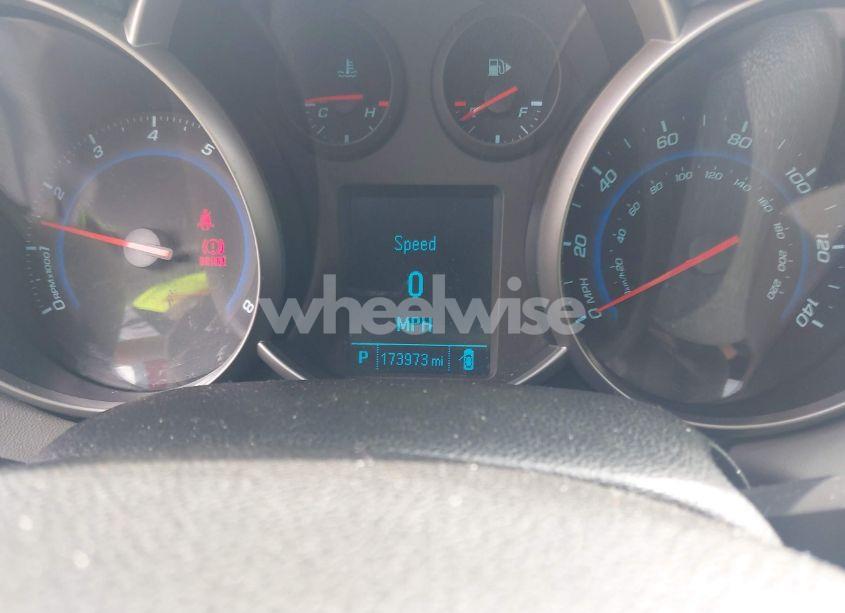 Photo 7 of 2012 Chevrolet Cruze LT (VIN 1G1PE5SC9C7106441)