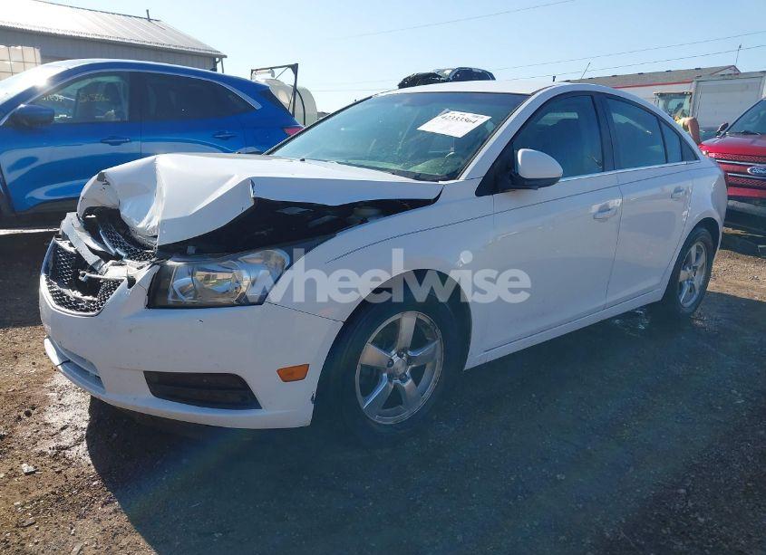 Photo 2 of 2012 Chevrolet Cruze LT (VIN 1G1PE5SC9C7154585)