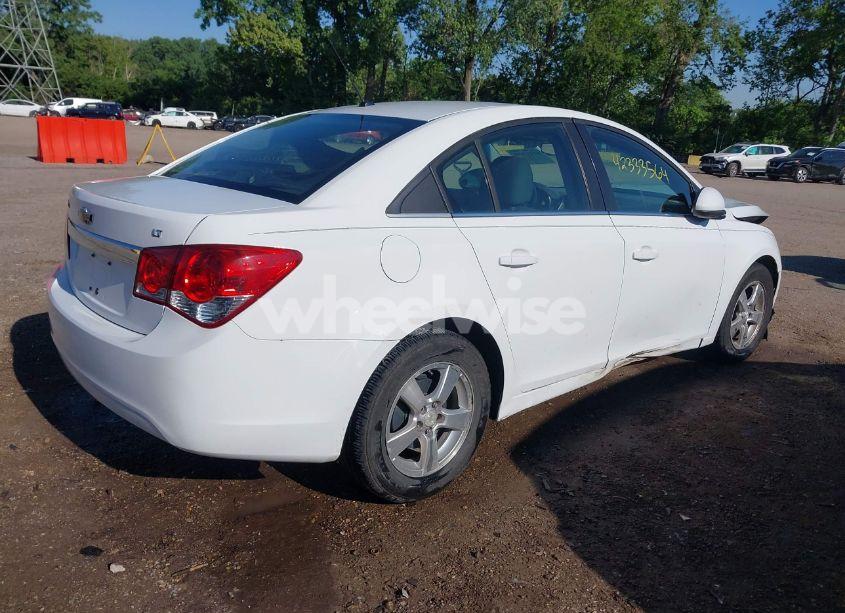 Photo 4 of 2012 Chevrolet Cruze LT (VIN 1G1PE5SC9C7154585)