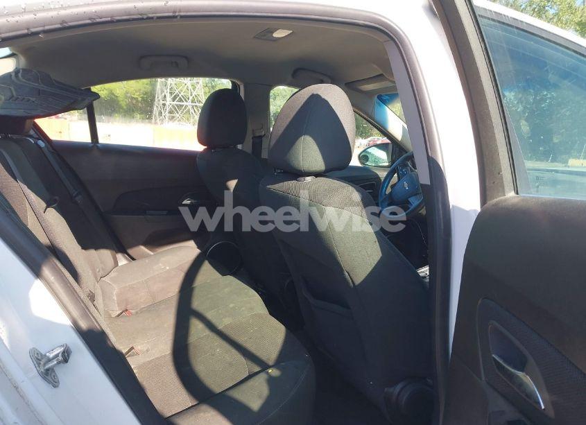 Photo 8 of 2012 Chevrolet Cruze LT (VIN 1G1PE5SC9C7154585)