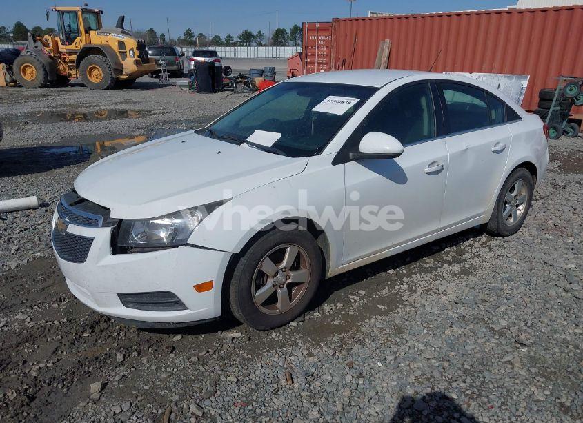 Photo 2 of 2012 Chevrolet Cruze LT (VIN 1G1PE5SC9C7158765)