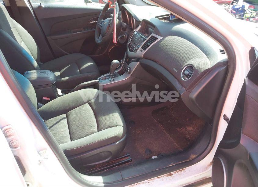 Photo 5 of 2012 Chevrolet Cruze LT (VIN 1G1PE5SC9C7158765)