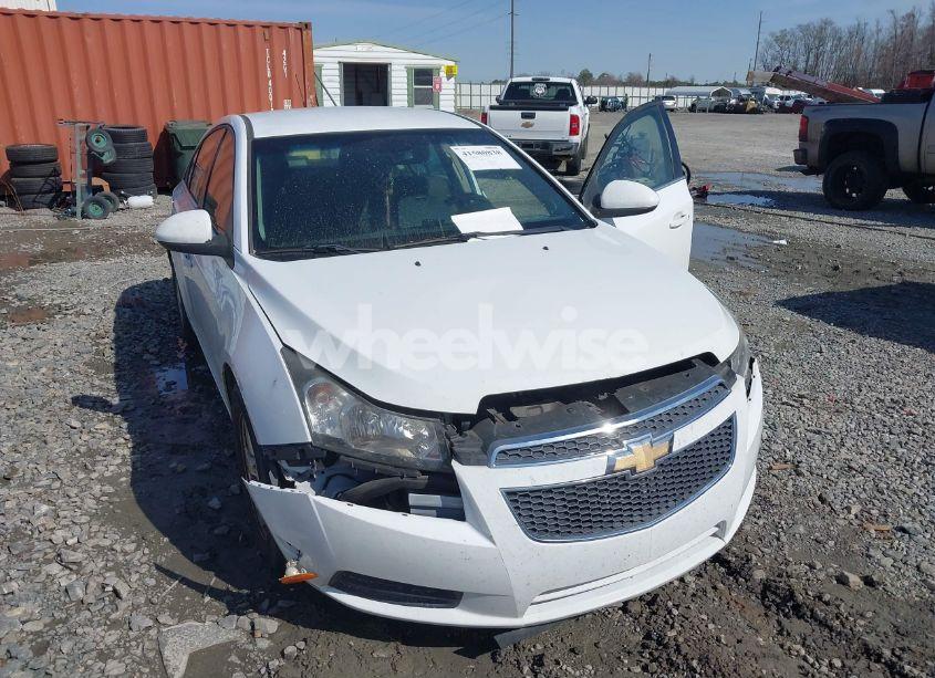 Photo 6 of 2012 Chevrolet Cruze LT (VIN 1G1PE5SC9C7158765)