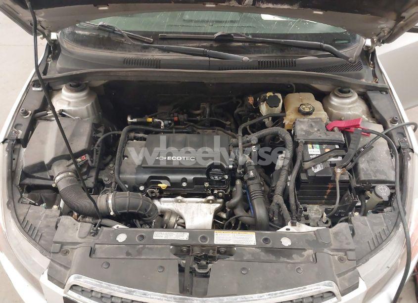 Photo 10 of 2012 Chevrolet Cruze LT (VIN 1G1PE5SC9C7357122)