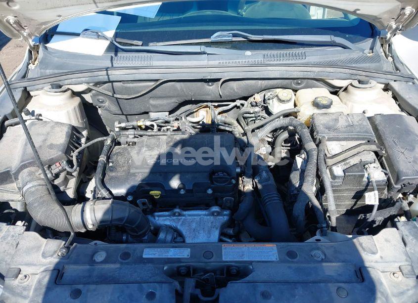Photo 10 of 2012 Chevrolet Cruze LT (VIN 1G1PE5SCXC7252931)