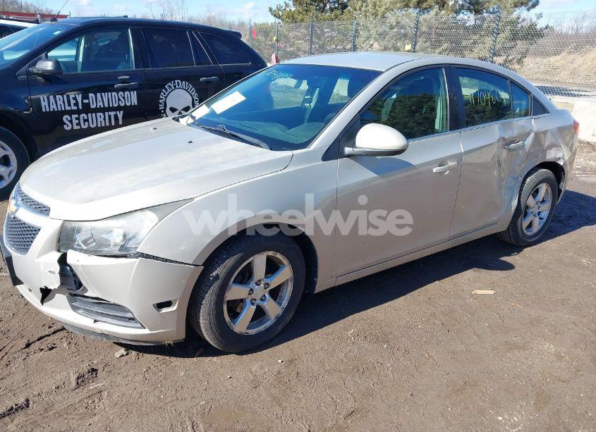 Photo 2 of 2012 Chevrolet Cruze LT (VIN 1G1PE5SCXC7252931)