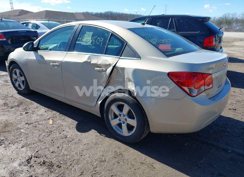 Photo 3 of 2012 Chevrolet Cruze LT (VIN 1G1PE5SCXC7252931)