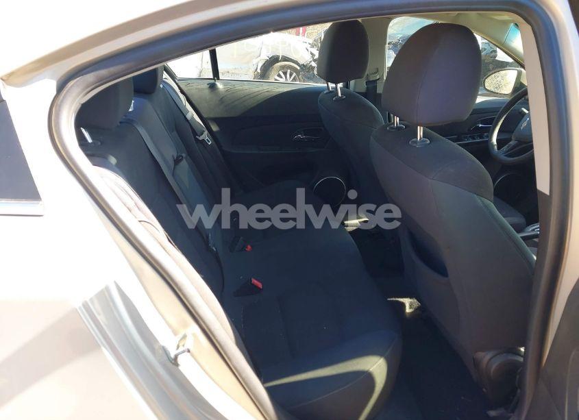 Photo 8 of 2012 Chevrolet Cruze LT (VIN 1G1PE5SCXC7252931)