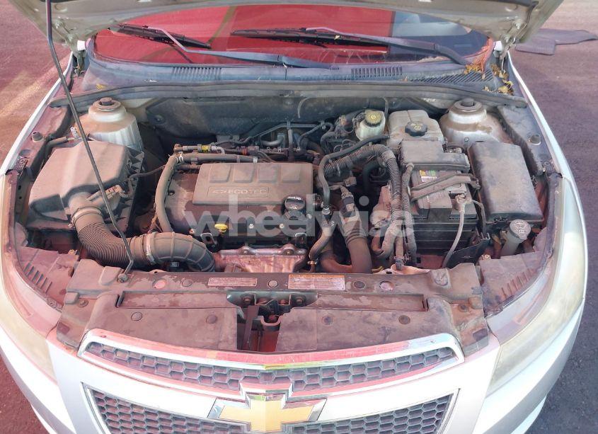 Photo 10 of 2012 Chevrolet Cruze LT (VIN 1G1PE5SCXC7270040)