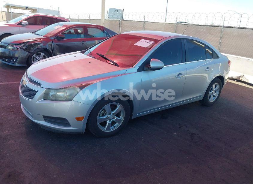 Photo 2 of 2012 Chevrolet Cruze LT (VIN 1G1PE5SCXC7270040)