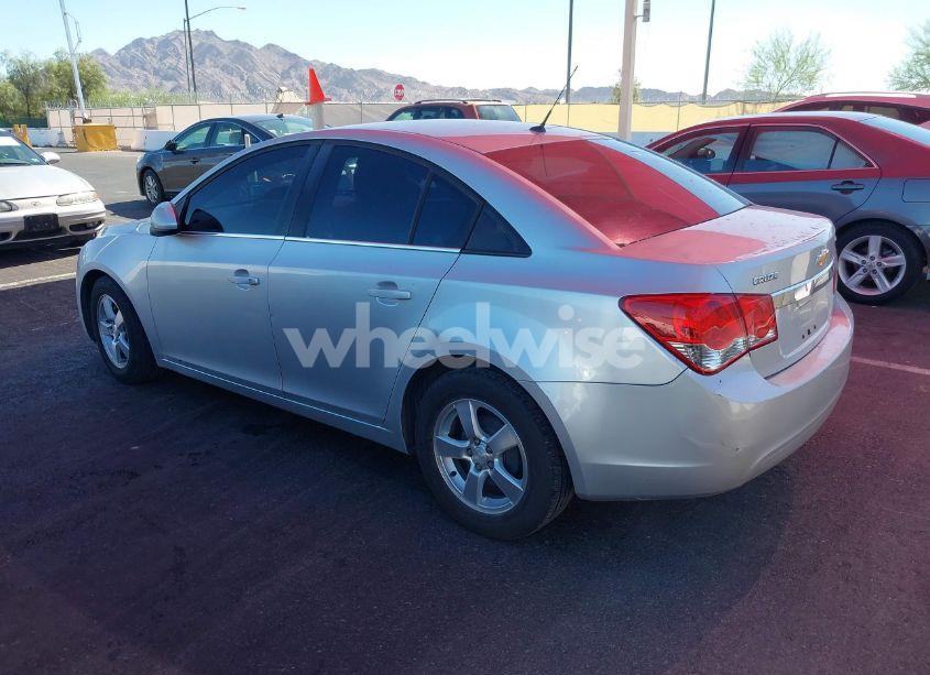 Photo 3 of 2012 Chevrolet Cruze LT (VIN 1G1PE5SCXC7270040)