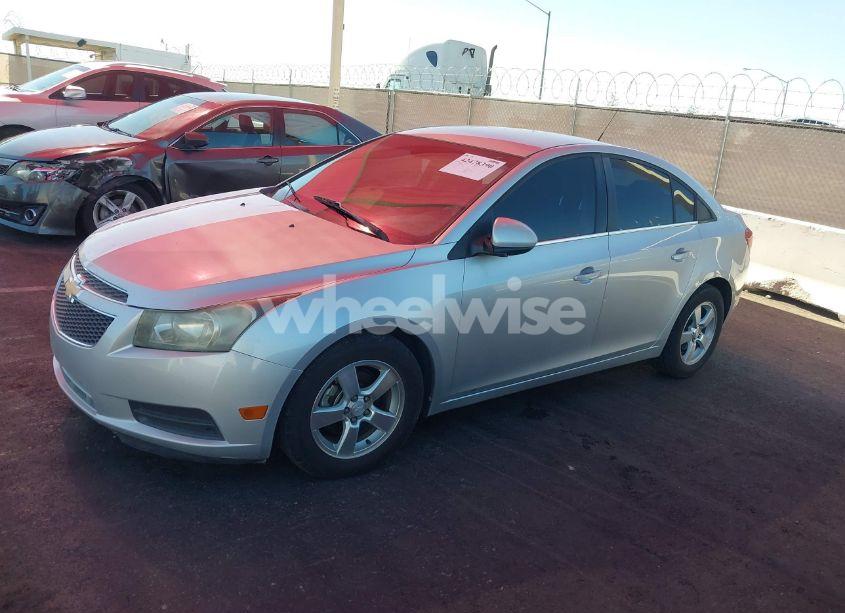 Photo 6 of 2012 Chevrolet Cruze LT (VIN 1G1PE5SCXC7270040)