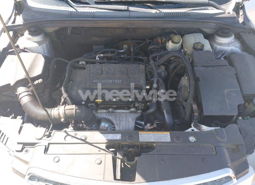 Photo 10 of 2011 Chevrolet Cruze 1LT (VIN 1G1PF5S90B7100964)