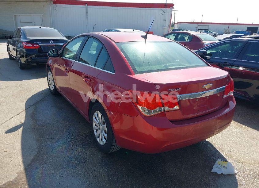 Photo 3 of 2011 Chevrolet Cruze 1LT (VIN 1G1PF5S90B7107428)