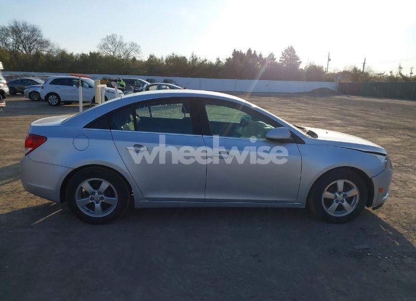 Photo 13 of 2011 Chevrolet Cruze 1LT (VIN 1G1PF5S90B7224989)