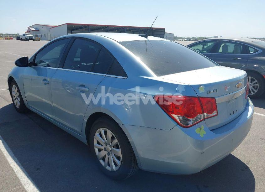 Photo 3 of 2011 Chevrolet Cruze 1LT (VIN 1G1PF5S92B7125302)