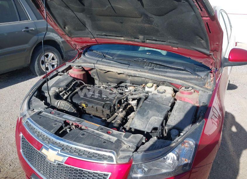 Photo 10 of 2011 Chevrolet Cruze 1LT (VIN 1G1PF5S92B7129480)