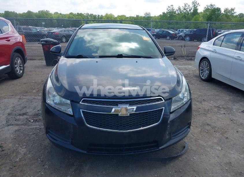 Photo 12 of 2011 Chevrolet Cruze 1LT (VIN 1G1PF5S92B7132265)