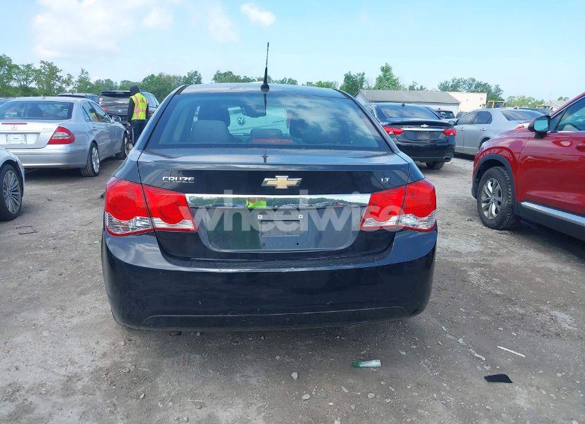 Photo 16 of 2011 Chevrolet Cruze 1LT (VIN 1G1PF5S92B7132265)