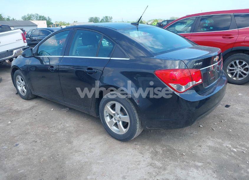 Photo 3 of 2011 Chevrolet Cruze 1LT (VIN 1G1PF5S92B7132265)