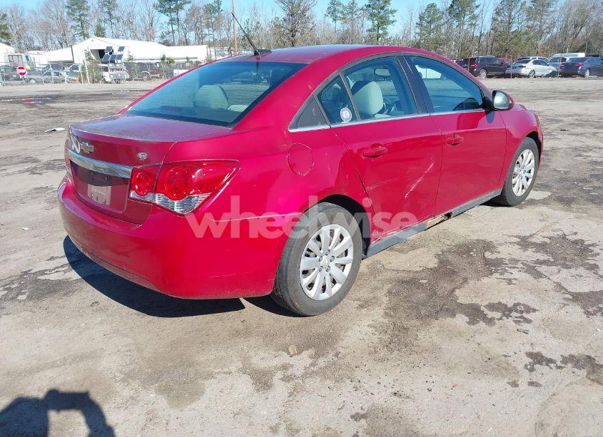 Photo 4 of 2011 Chevrolet Cruze 1LT (VIN 1G1PF5S92B7175097)