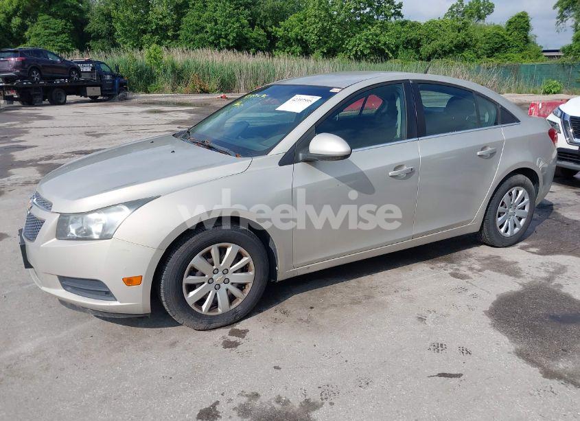 Photo 2 of 2011 Chevrolet Cruze 1LT (VIN 1G1PF5S92B7187685)