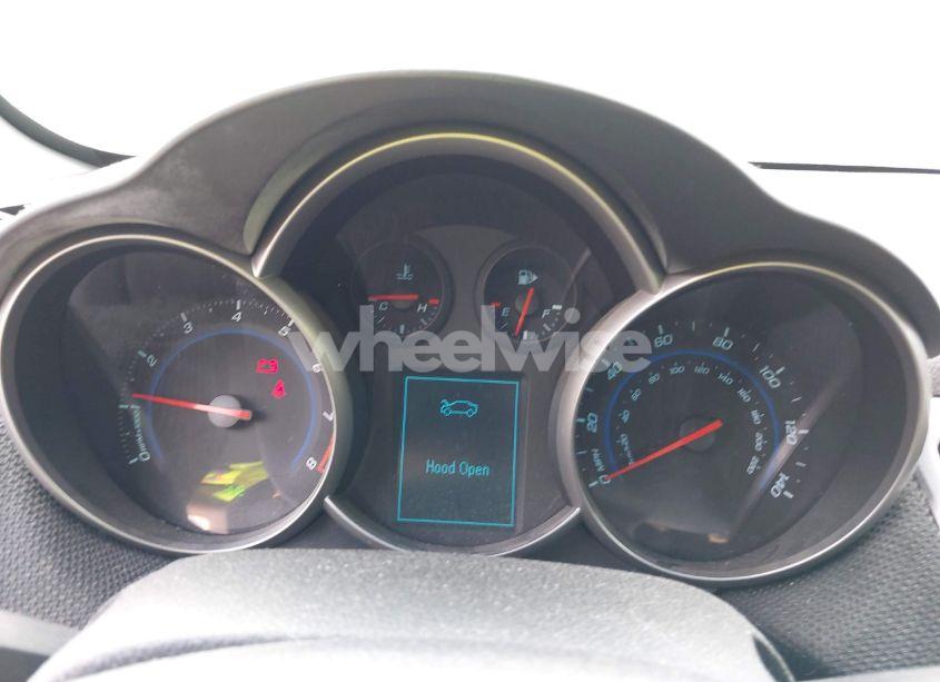 Photo 7 of 2011 Chevrolet Cruze 1LT (VIN 1G1PF5S92B7187685)