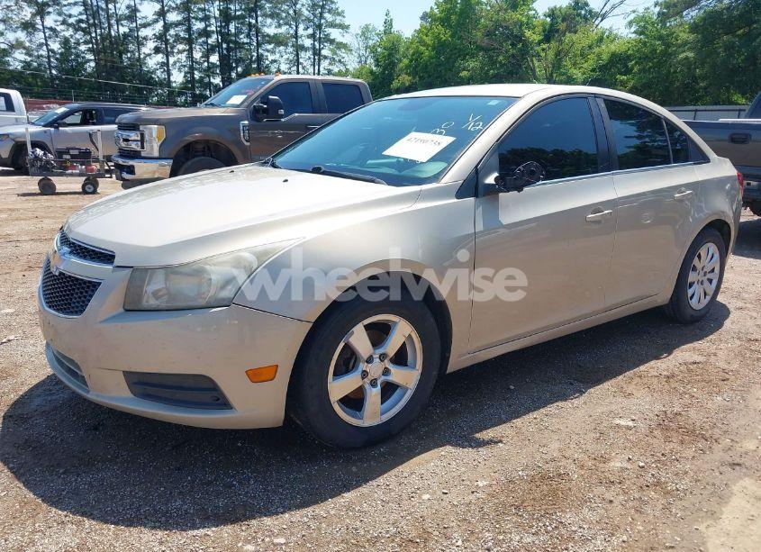 Photo 2 of 2011 Chevrolet Cruze 1LT (VIN 1G1PF5S92B7222130)