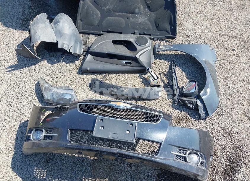 Photo 12 of 2011 Chevrolet Cruze 1LT (VIN 1G1PF5S92B7263762)