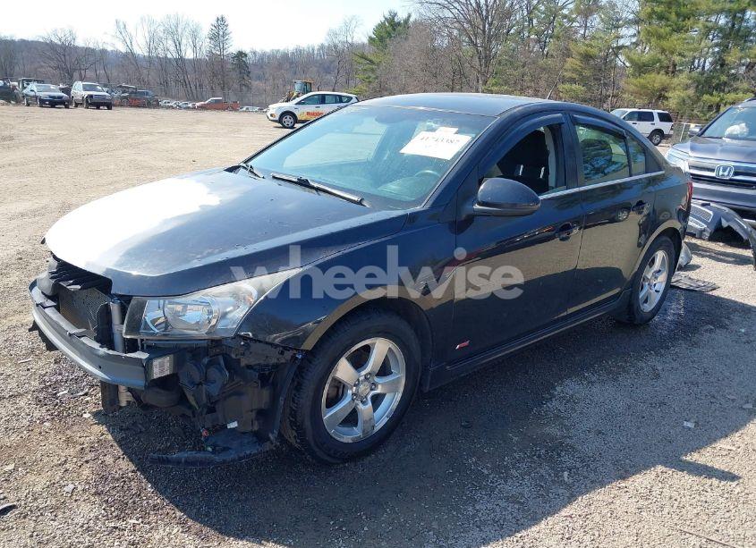Photo 2 of 2011 Chevrolet Cruze 1LT (VIN 1G1PF5S92B7263762)