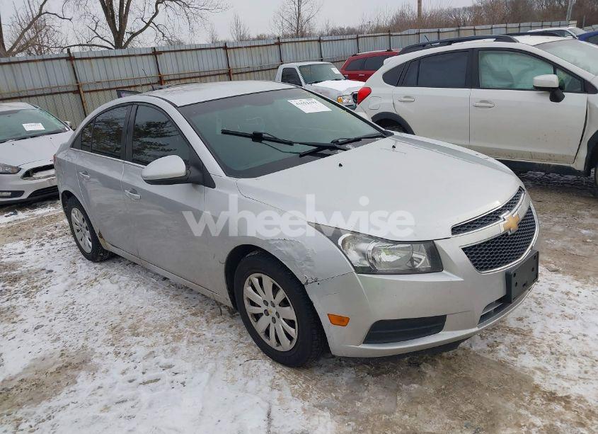 Photo 13 of 2011 Chevrolet Cruze 1LT (VIN 1G1PF5S93B7111845)