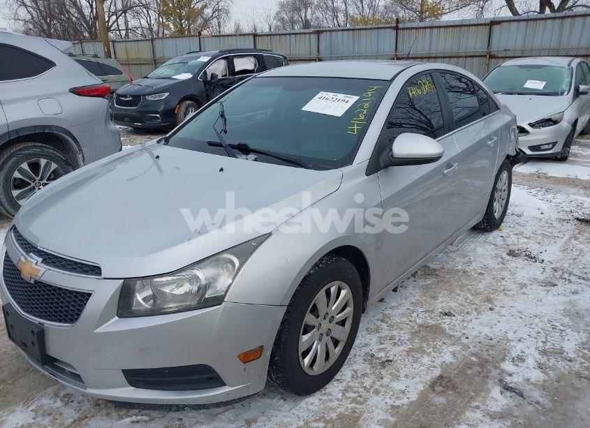 Photo 2 of 2011 Chevrolet Cruze 1LT (VIN 1G1PF5S93B7111845)
