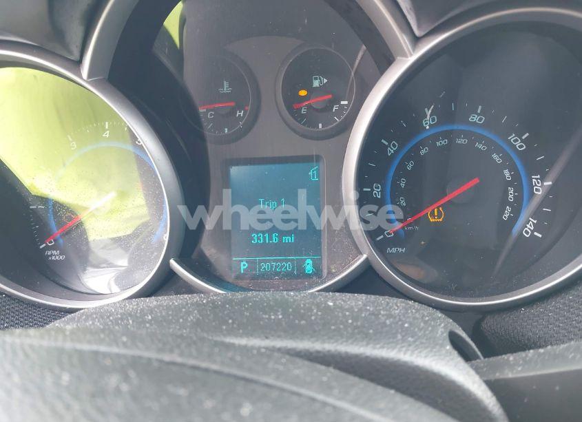 Photo 7 of 2011 Chevrolet Cruze 1LT (VIN 1G1PF5S93B7111845)