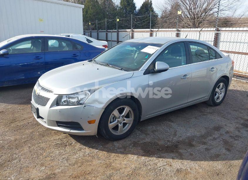 Photo 2 of 2011 Chevrolet Cruze 1LT (VIN 1G1PF5S93B7115037)