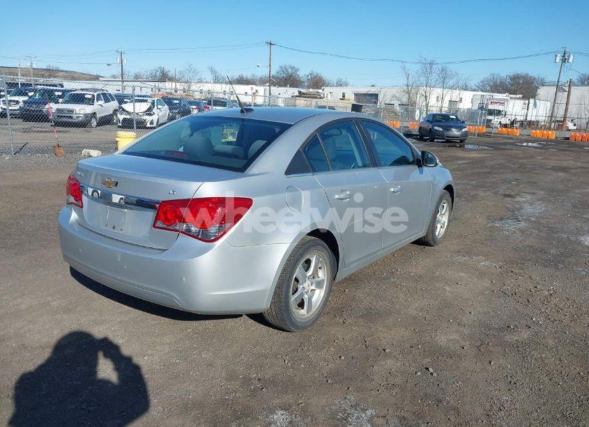 Photo 4 of 2011 Chevrolet Cruze 1LT (VIN 1G1PF5S93B7120898)