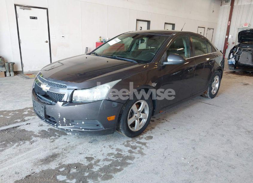 Photo 2 of 2011 Chevrolet Cruze 1LT (VIN 1G1PF5S93B7147793)