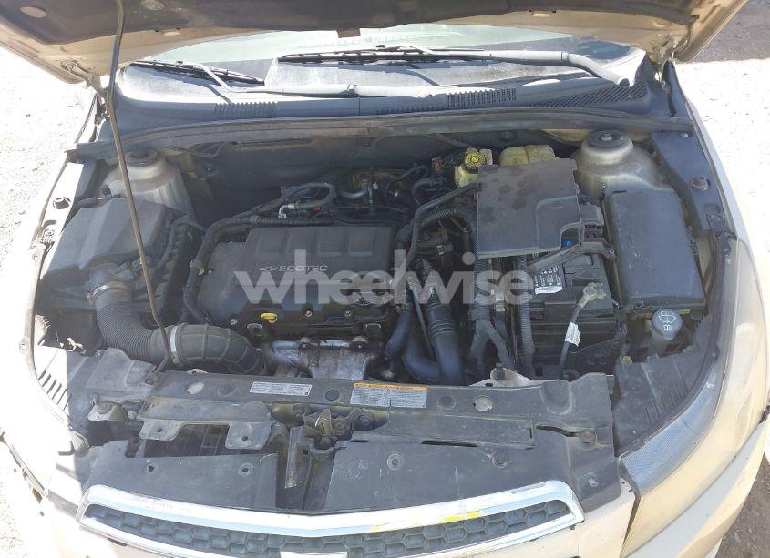 Photo 10 of 2011 Chevrolet Cruze 1LT (VIN 1G1PF5S93B7148040)