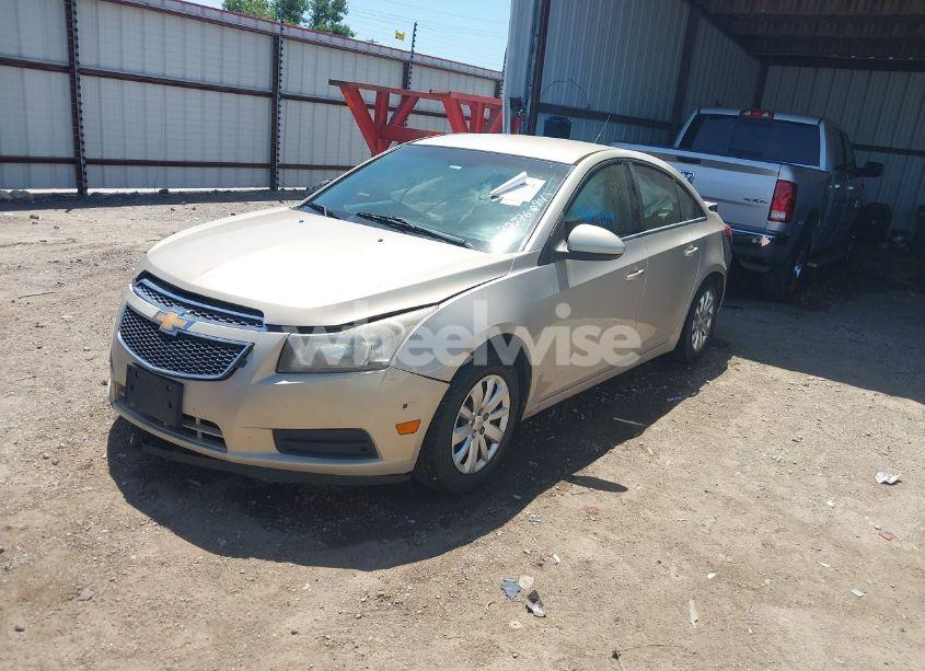 Photo 2 of 2011 Chevrolet Cruze 1LT (VIN 1G1PF5S93B7148040)