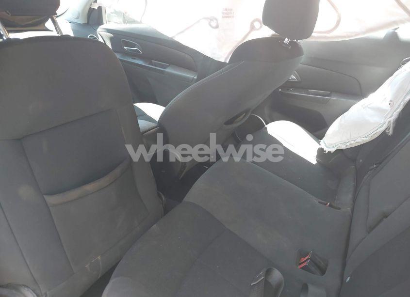 Photo 8 of 2011 Chevrolet Cruze 1LT (VIN 1G1PF5S93B7148040)