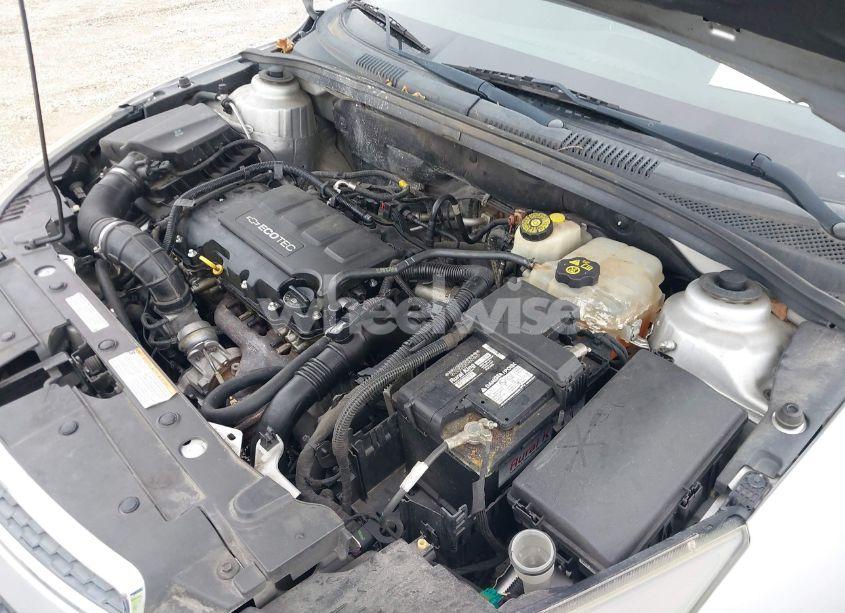 Photo 10 of 2011 Chevrolet Cruze 1LT (VIN 1G1PF5S93B7275032)