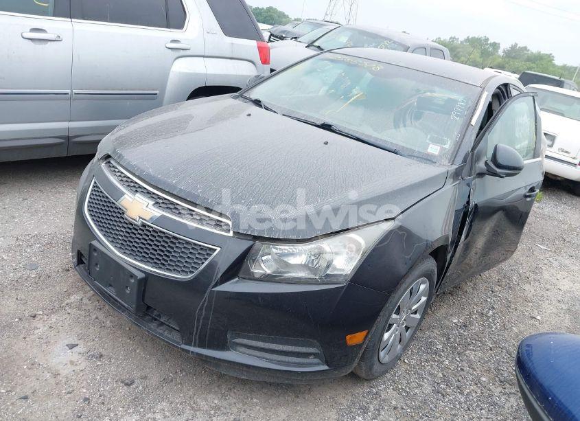 Photo 2 of 2011 Chevrolet Cruze 1LT (VIN 1G1PF5S93B7297287)
