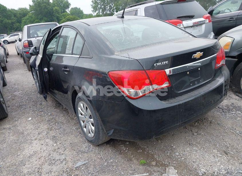 Photo 3 of 2011 Chevrolet Cruze 1LT (VIN 1G1PF5S93B7297287)